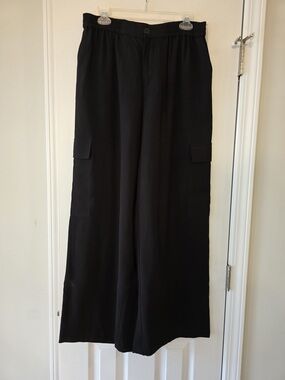 Wayf Black Cargo Wide-Leg Pants Size M